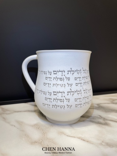 נטלה מהודרת אבן