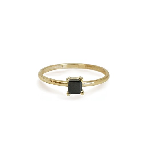 טבעת זהב יהלום שחור פרינסס 0.20 קראט