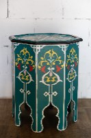 שולחן צד מצויר - טורקיז צבעוני