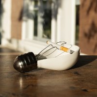 מאפרת קרמיקה נורה של פעם Light Bulb