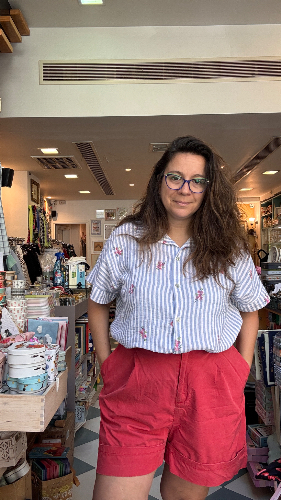 חולצת טטרה פרחים ופסים תכלת