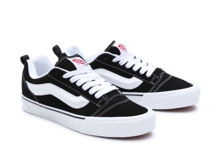 סניקרס Vans Knu Skool לבן שחור