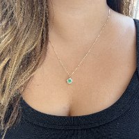 שרשרת ותליון "שמש" אמרלד ויהלומים 0.15 קראט בזהב  14 קרט
