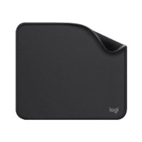 משטח לעכבר Logitech Graphite Mouse Pad – פריט בודד אפור כהה עם פינה עליונה מקופלת ולוגו logi על רקע לבן