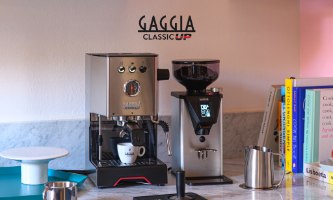 מכונת קפה ידנית GAGGIA CLASSIC UP בצבע כסוף