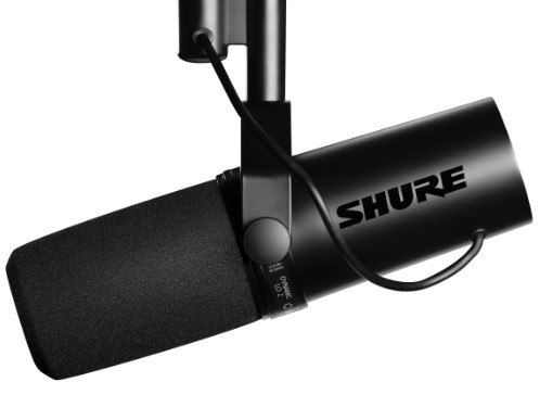 מיקרופון קרדיואידי Shure SM7B עם Bass Rolloff ו-Presence Boost