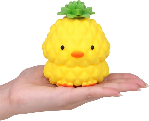 סקווישי אננס אפרוח נמעך להפגת מתחים  - Squishy pineapple chick