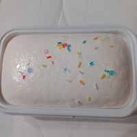 סקווישי עוגה נידו להפגת מתחים גודל 11 ס''מ -  Squishy Stress Relief Cake   YYP-125-1