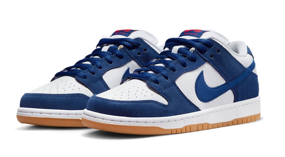 סניקרס Nike SB DUNK LOW כחול לבן