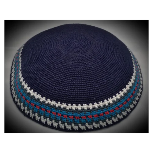 כיפה קלאסית כחול פס אדום / תכלת מידה 16