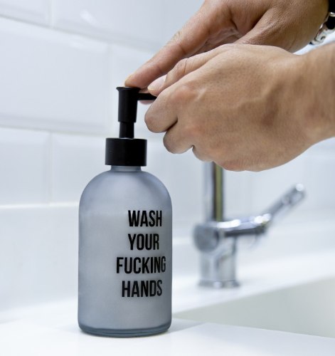 דיספנסר לסבון נוזלי עם תזכורת Wash Your Fucking Hands - מארז לא מושלם