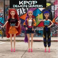 שלישית בובות קיי פופ גדולות בגובה 30 ס"מ – KPOP