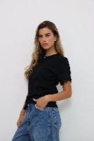 חולצה dolev