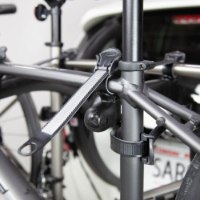 מנשא לרכב ל-2 זוגות אופניים Saris Bones EX 2-Bike Rack 