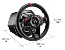 הגה מירוצים עם דוושות מגנטיות Thrustmaster T128P – הגה המירוצים מוצג באלכסון על רקע לבן עם מידות המוצר