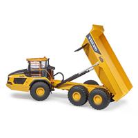 משאית VOLVO עפר - 02455 Bruder