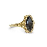 טבעת יהלום שחור מרקיזה 1.55 קראט