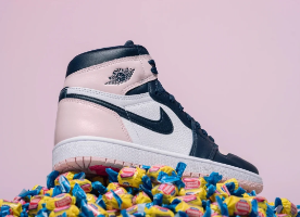 Nike Air Jordan 1 Retro High OG Bubble Gum