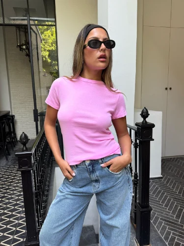 COLOR T
