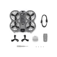 רחפן ללא שלט DJI Neo 2 Fly More Combo – רחפן אפור עם מגיני פרופלורים סוללה כבל ומברג על רקע לבן