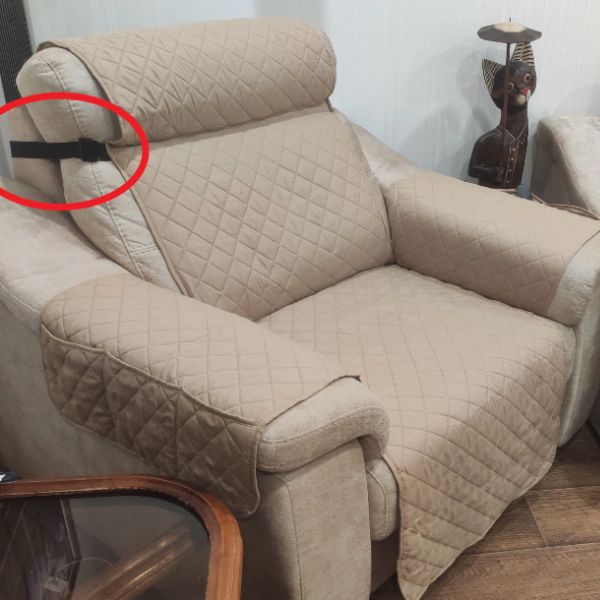 חוות דעת - כיסוי לכורסא Armchair Cover
