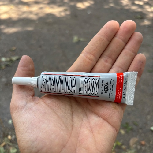 דבק e6000 להדבקת צמחי אויר