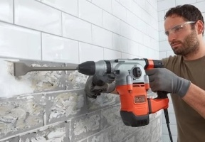 Black+Decker BEHS03K-QS 1250W – פטישון איכותי עם ביצועים יציבים.