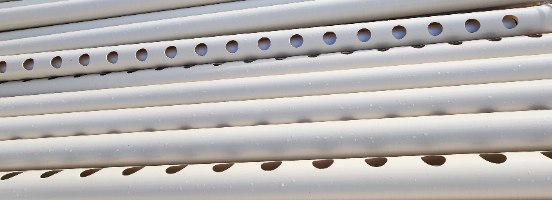 צינור הידרופוני U-PVC צבע לבן לבנייה עצמית DIY: קוטר 6 צול  אורך 4 מטר עם חורי שתילה