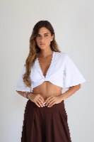 חולצת קרופ מסובבת