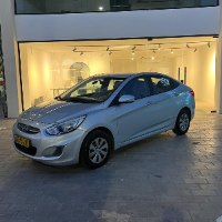Hyundai i25 2016
