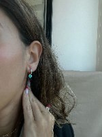 עגילי  אמור חישוק יהלומים עם לב - בודד