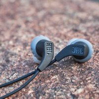 אוזניות JBL Endurance RUN BT - בלוטוס לספורט וריצה - בצבעים שונים