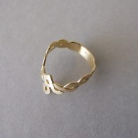 טבעת  קלטית בצורת V מזהב 14K