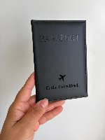 כיסוי דרכון עם חריטת שם