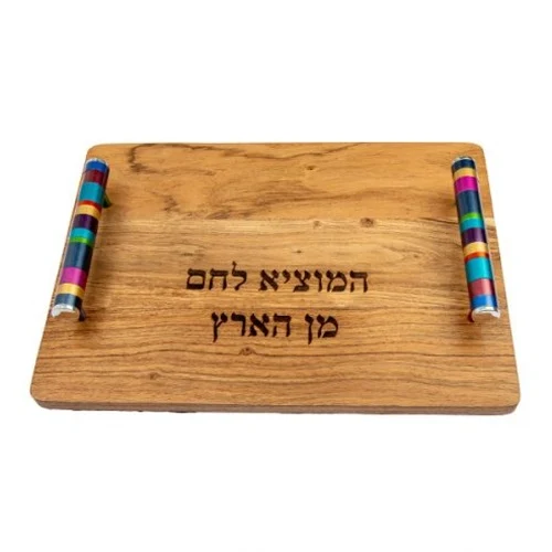 קרש חיתוך חלות מעץ ידיות צבעוניות