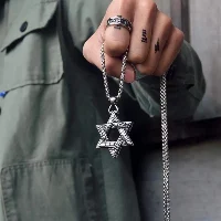 שרשרת מגן דוד לגבר