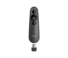 שלט אלחוטי למצגות צבע שחור Logitech R500 2.4GH – שחור ומקלט USB זעיר מונחים אנכית על רקע לבן
