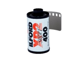 Ilford XP2 400 35mm   תכולה :סרט אחד