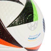 adidas UEFA Euro 2024 Fussballliebe Pro