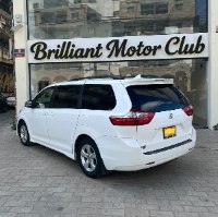 Toyota Sienna 2020