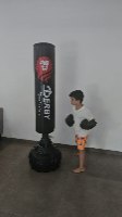 שק אגרוף עומד סינתטי עם מילוי בד 180X30 סמ מבית DERBY