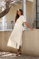 שמלת שירה שמנת