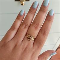טבעת זהב בסגנון הארט-נובו עם יהלומים