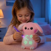 בובת קטיפה קסומה עם עט זוהר בחושך – GlowBabies