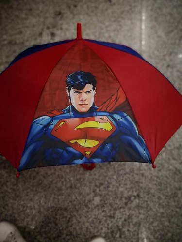 מטריה סופרמן