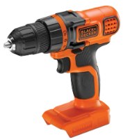 מברגה/מקדחה נטענת 18V גוף בלבד- ללא סוללה Black+Decker BCDDD18N-XJ – מבט צד על המברגה הכתומה והשחורה