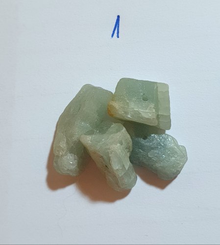 מקבץ אבן אקוומרין בריל תכלת ירקרק טבעי Aquamarine Beryl l