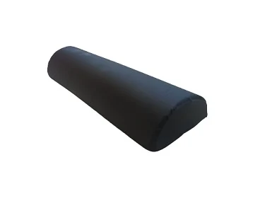 כרית חצי עגולה גדולה עם כיסוי בלתי חדיר