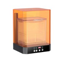 מכונת שטיפה וייבוש Creality UW-03 – פריט בודד בצבע שחור עם מכסה כתום שקוף ובו מיכל שטיפה פנימי מוצג