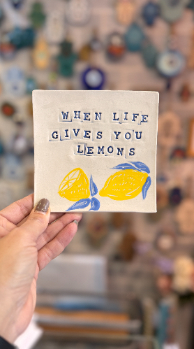 אריח קרמיקה - when life gives you lemons